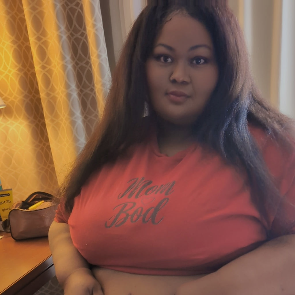 Confident Mom Bod T-Shirt  - Body Positivity - Mom Life Tee - Self Love